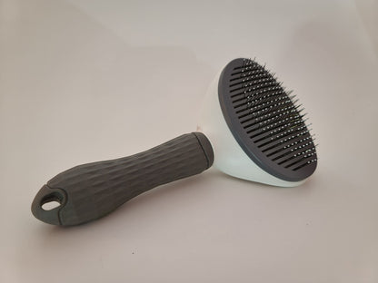 Whisker Wonder Brush