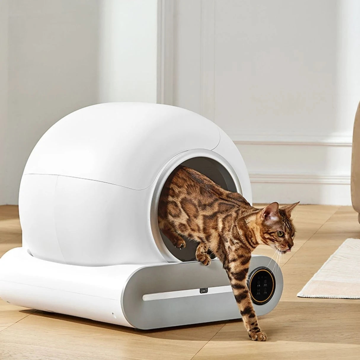 Hyra Automated Enclosed Cat Litter Box Cat Toilet pet litter box Self-Cleaning Litter Box